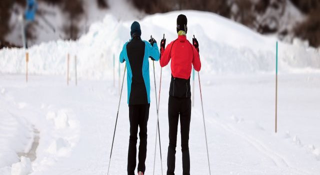 忙しい現代人に最適なスノボツアー日帰りで叶える手軽で充実の冬体験 忙しい現代人に最適なスノボツアー日帰りで叶える手軽で充実の冬体験