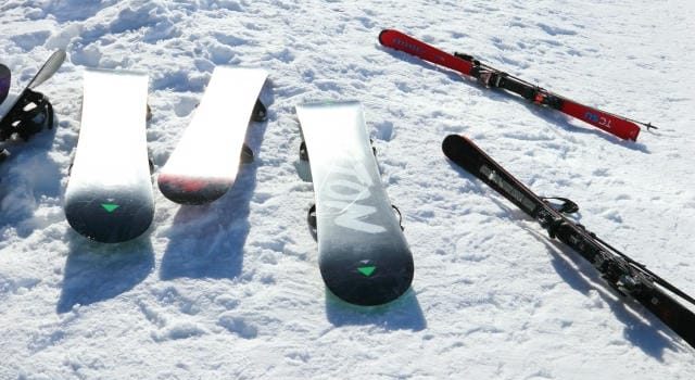 忙しい現代人にも最適日帰りスキーツアーの魅力と多彩な楽しみ方紹介 忙しい現代人にも最適日帰りスキーツアーの魅力と多彩な楽しみ方紹介