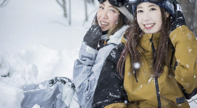 忙しい毎日にリフレッシュを日帰りスキーツアーで叶える冬の過ごし方提案